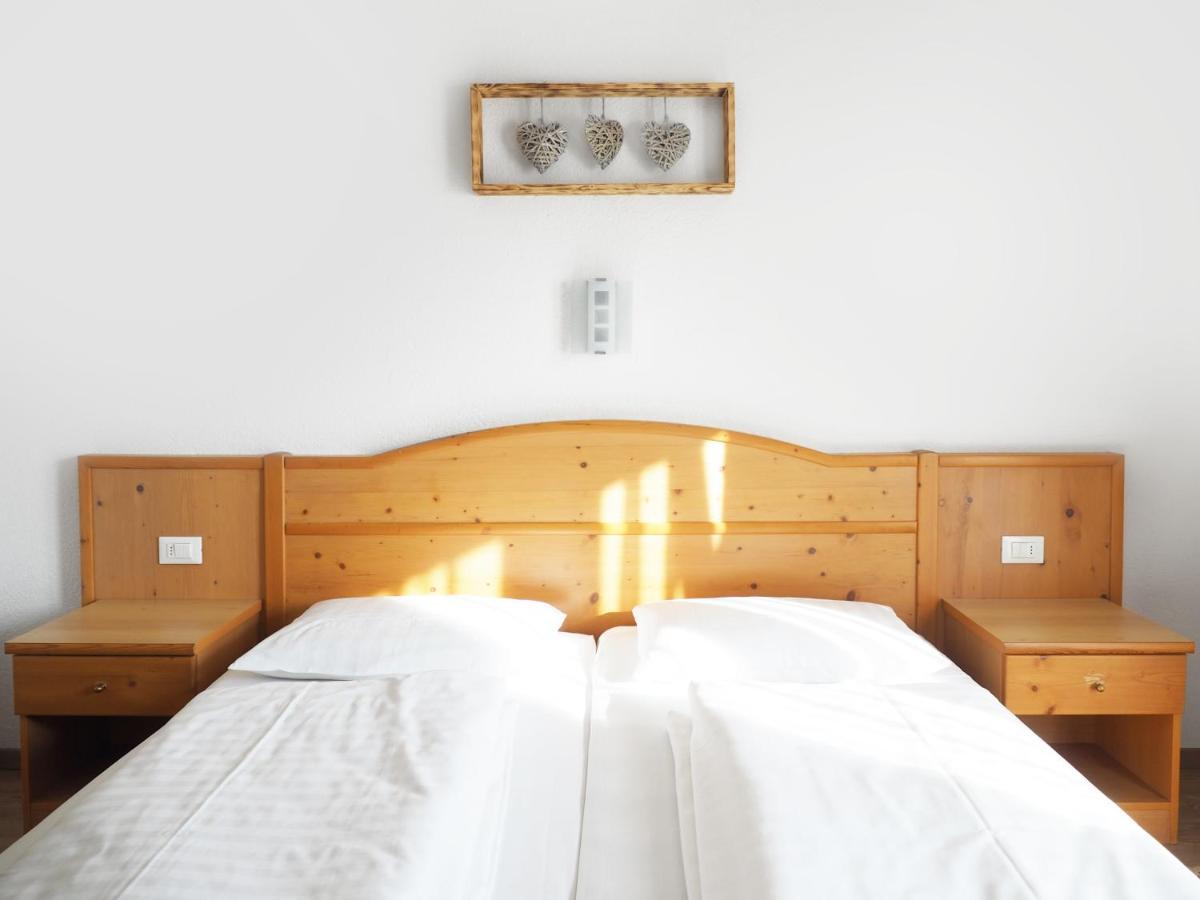 Guesthouse Rungg Badia (South Tyrol) Exterior foto