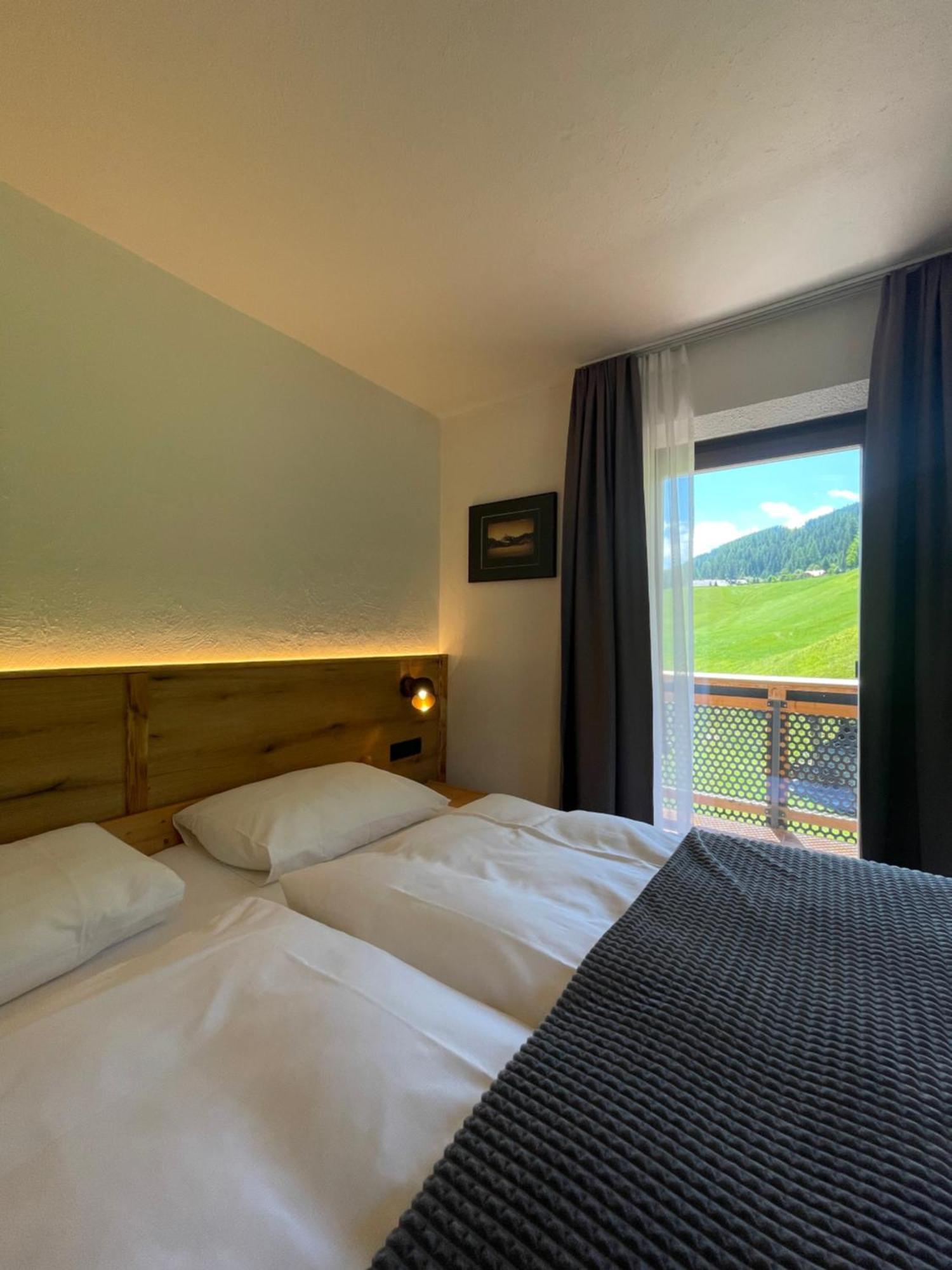 Guesthouse Rungg Badia (South Tyrol) Exterior foto