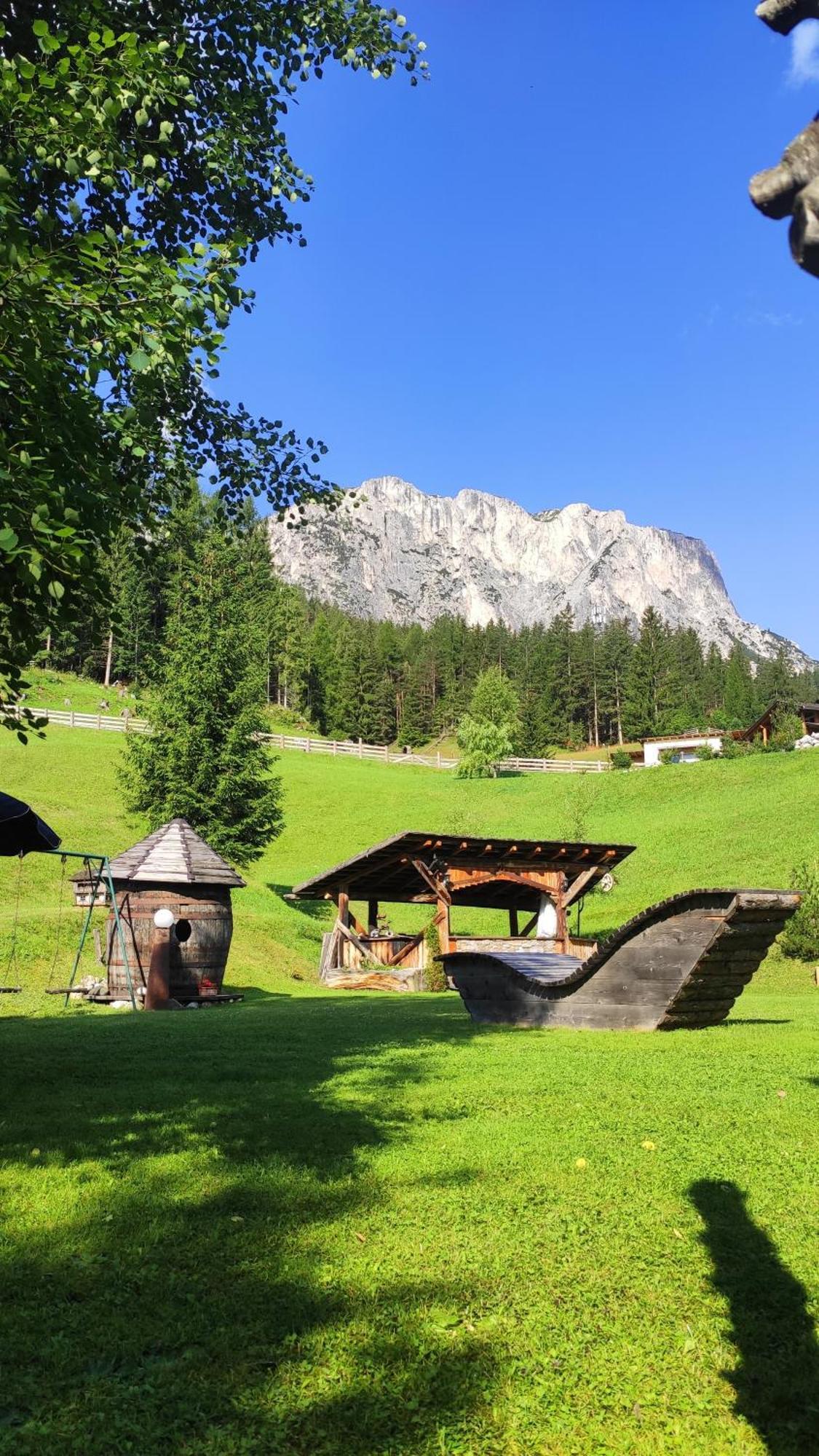 Guesthouse Rungg Badia (South Tyrol) Exterior foto