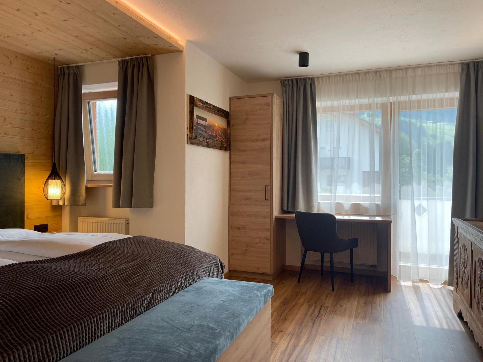Guesthouse Rungg Badia (South Tyrol) Exterior foto